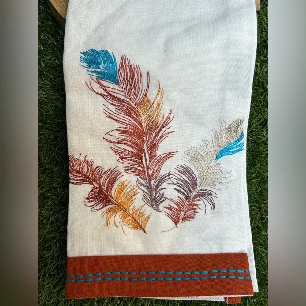 Pier 1 imports Tea Towel 18 x 28 in (46 x 71 cm) 100 cotton new   MADE IN INDIA